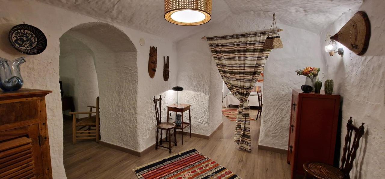 Villa Cueva De La Higuera Guadix Exterior foto